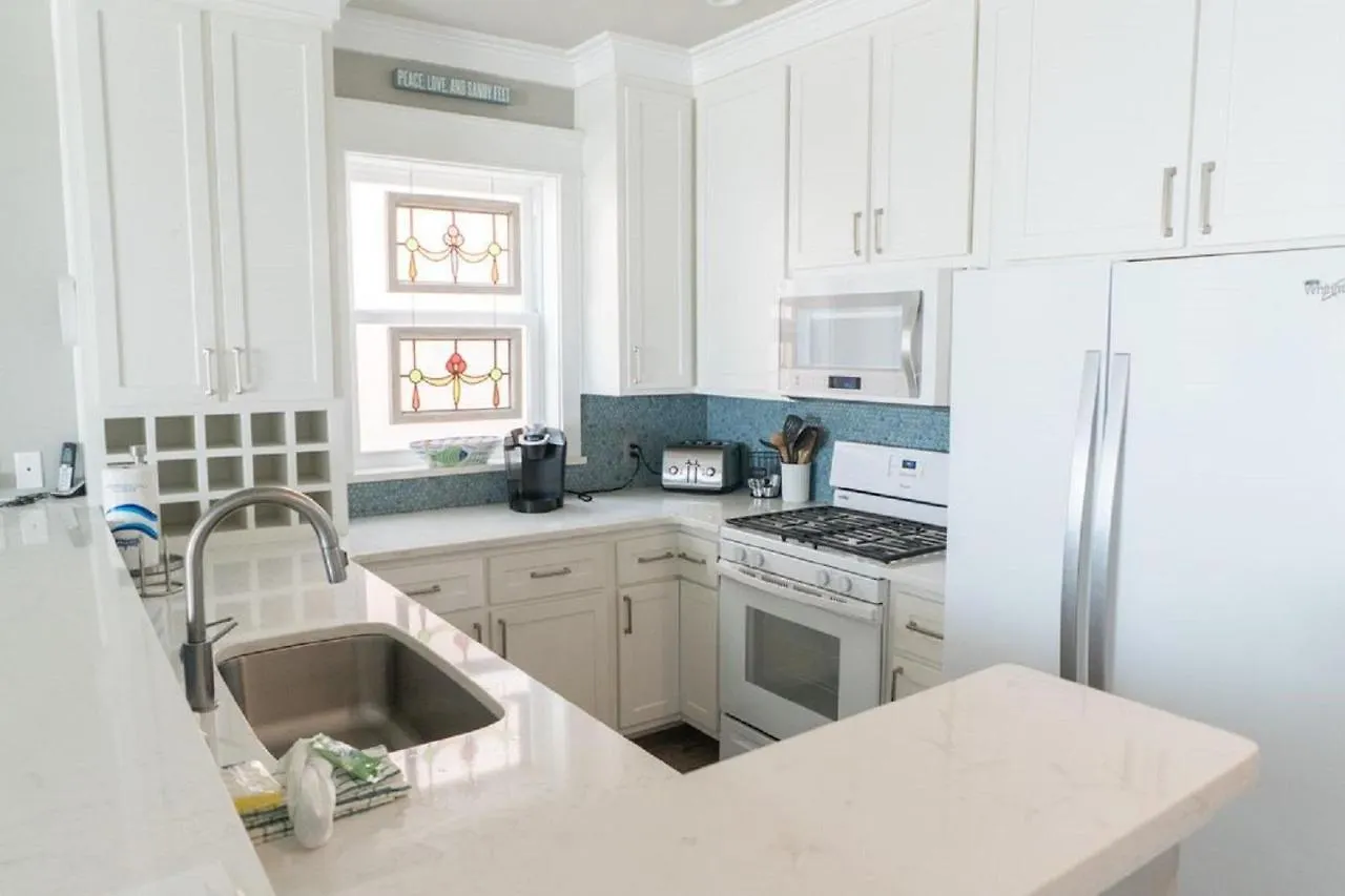 Southern Comfort - Beautiful Private Beachfront Home! Panama City Beach